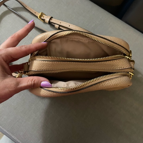 Tory Burch Tan Pebbled Leather Crossbody - Picture 3 of 5